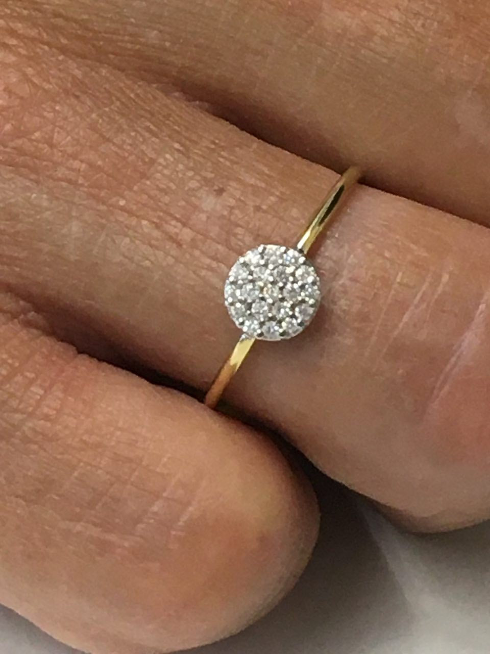 Alianza de oro amarillo AYDAN con diamantes - Roman Joyero