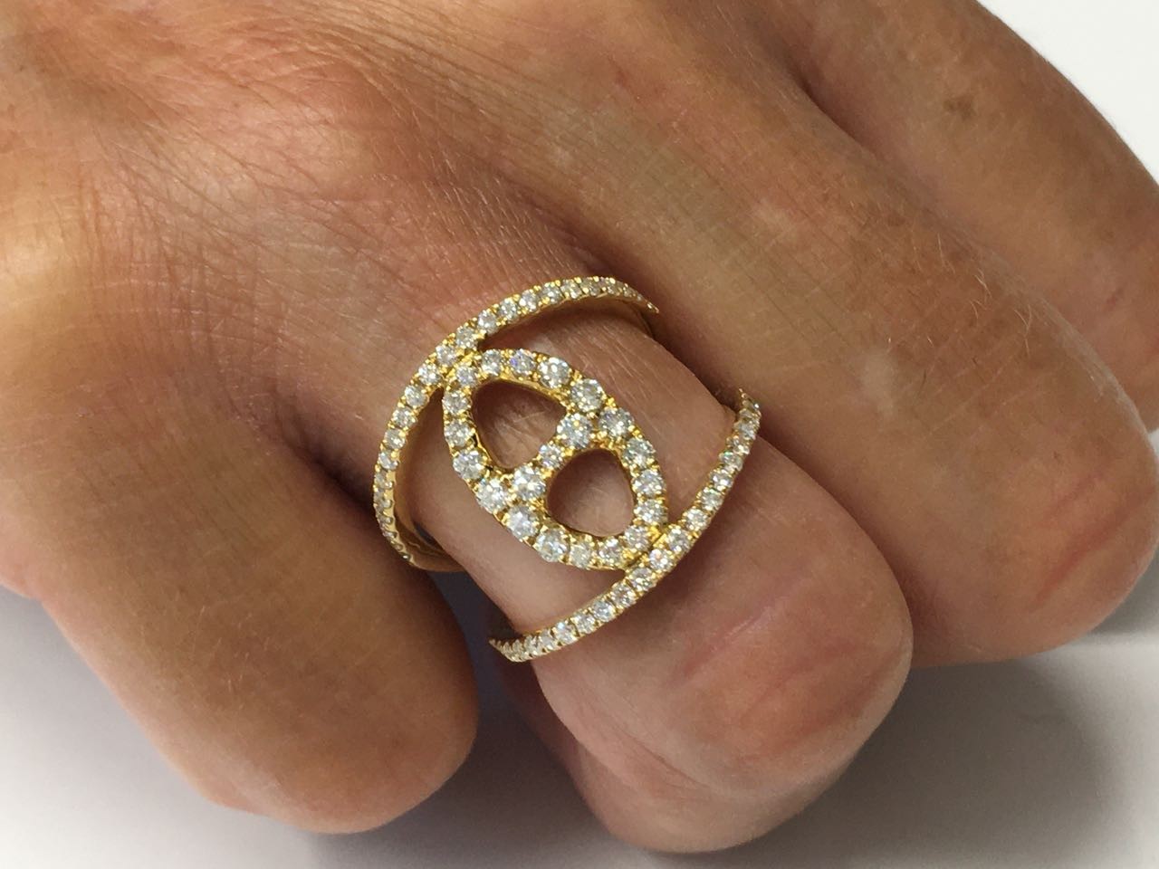 SENSAZIONE, anillo de oro amarillo y diamantes - Roman Joyero