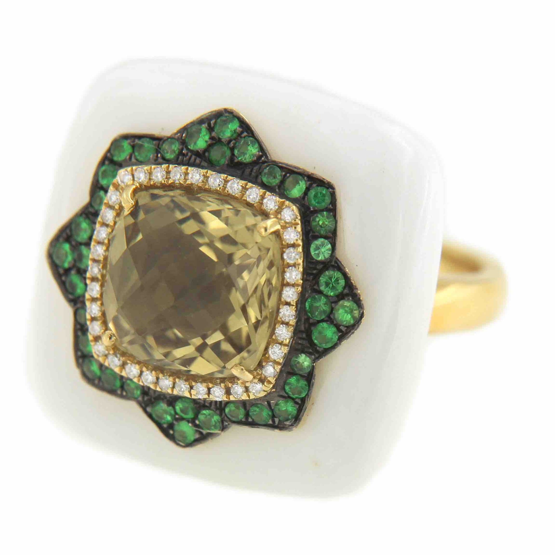Anillo cuadrado FILIZ en oro rosa o amarillo con piedra y brillantes