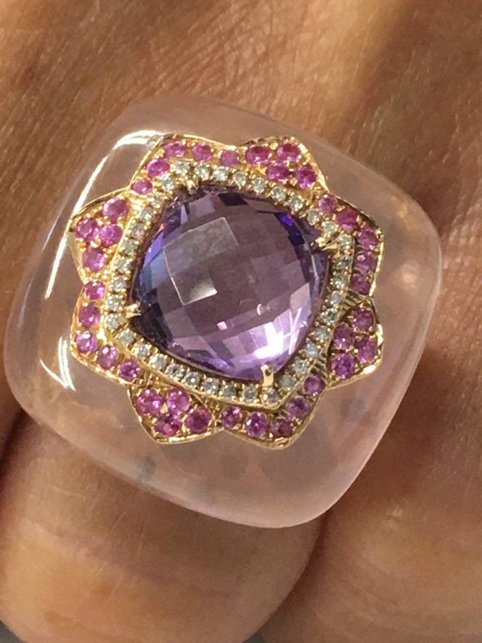 Anillo cuadrado FILIZ en oro rosa o amarillo con piedra y brillantes
