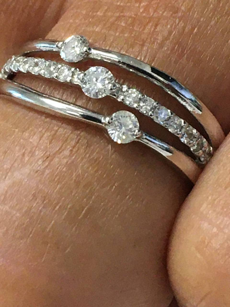 HANDE anillo de oro blanco con brillantes - Roman Joyero