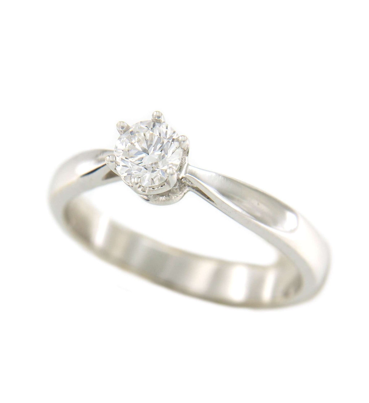 Anillo solitario de oro blanco HADAN con brillante