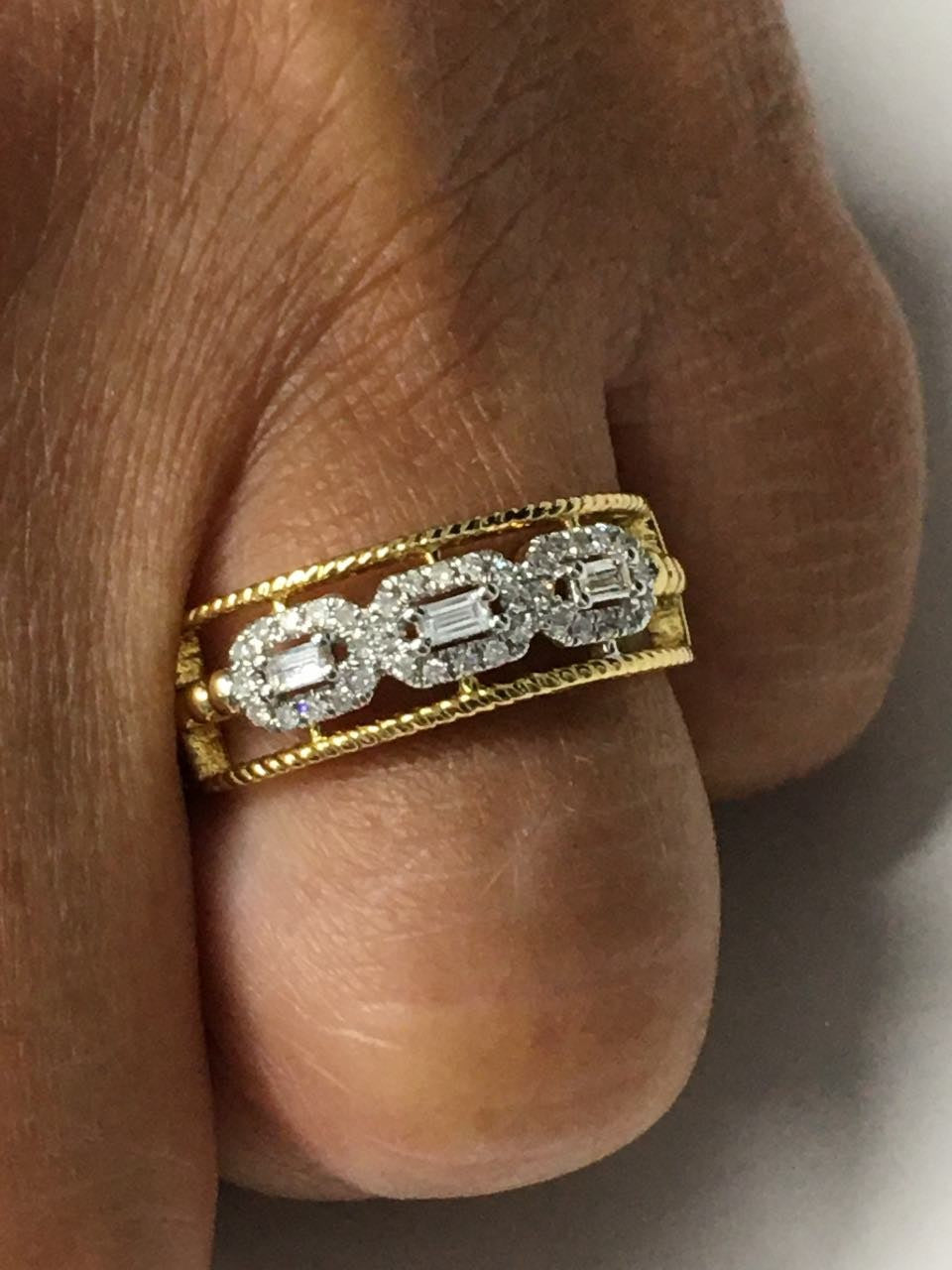 Anillo MERYEM en oro amarillo y oro blanco con brillantes - Roman Joyero