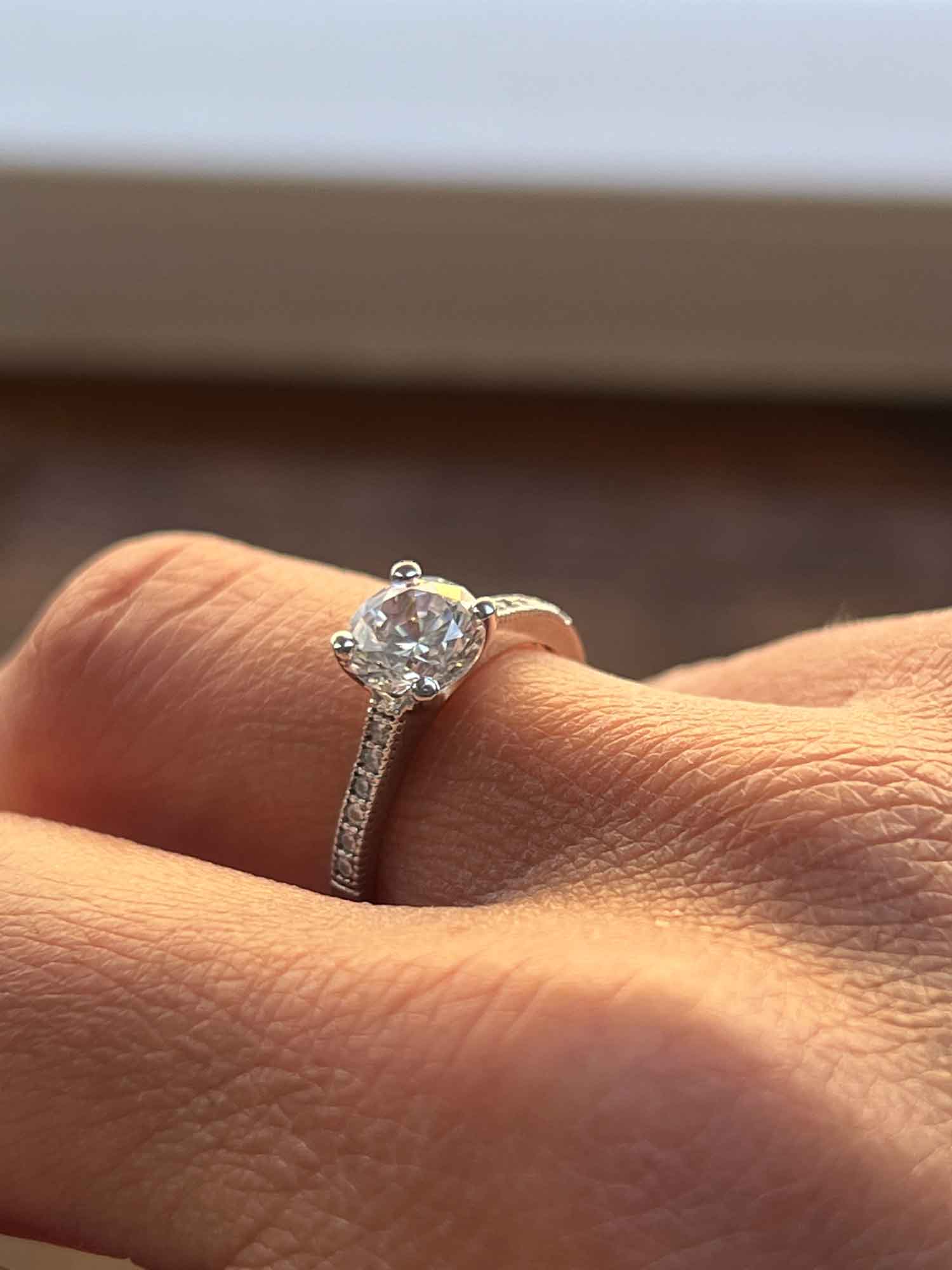 RUSSOLO, solitario de plata de ley con circonitas - Roman Joyero