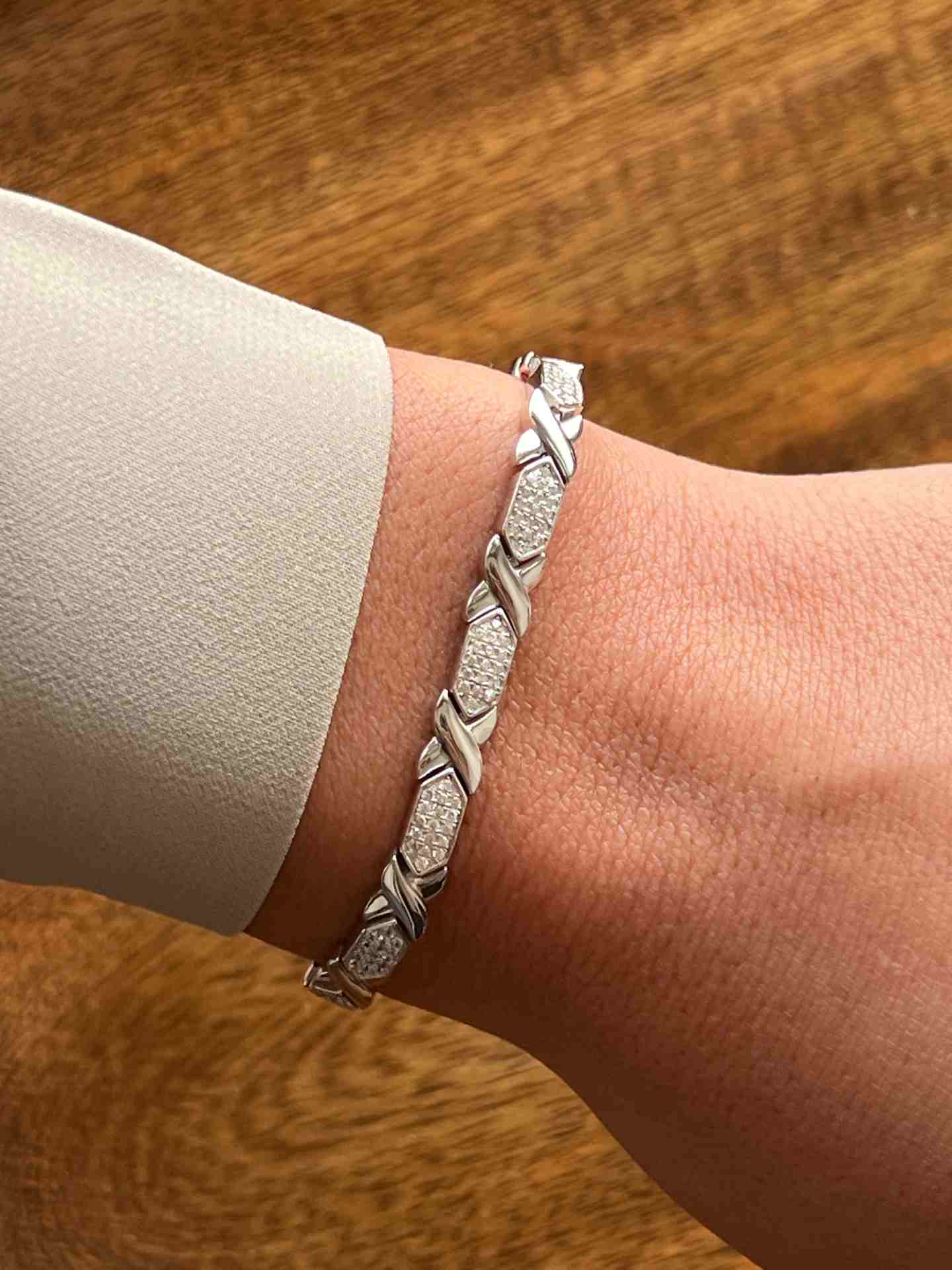 FIONA, pulsera semirrígida en plata con circonitas. - Roman Joyero