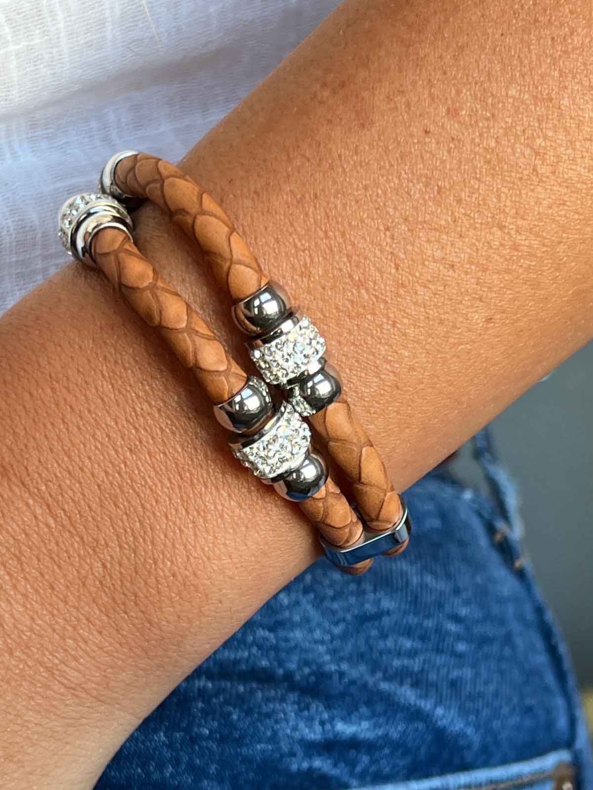 Pulsera doble en acero y piel de color piel. - Roman Joyero