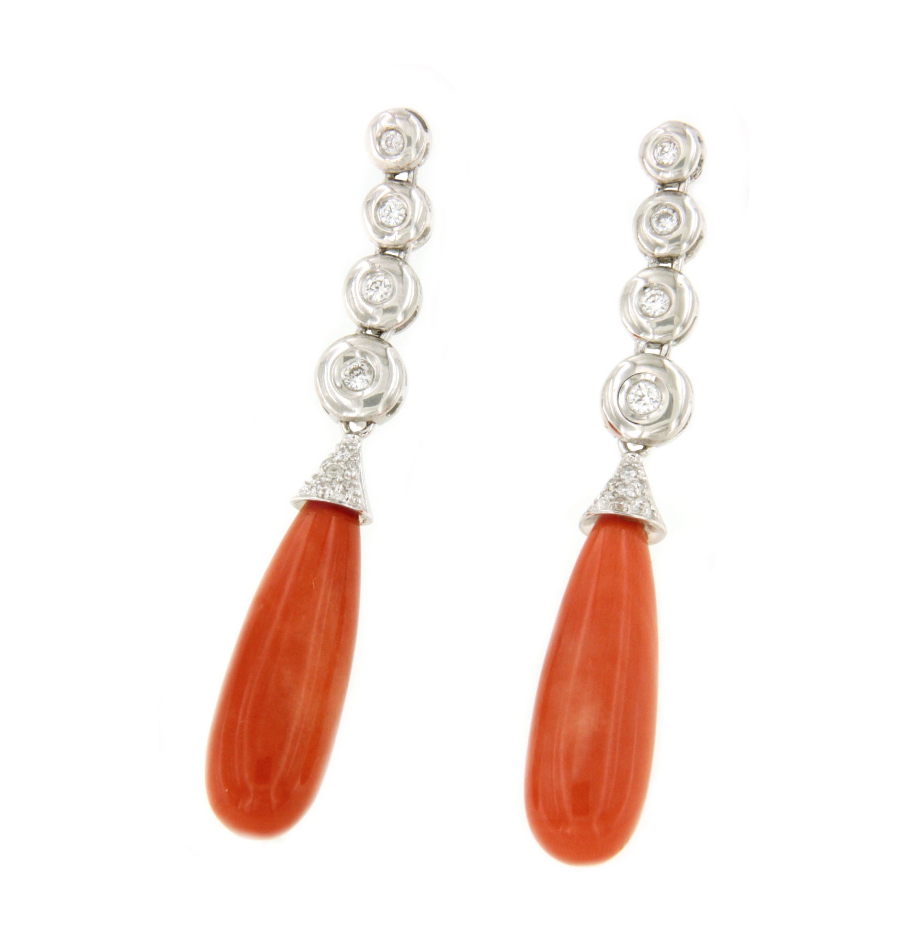 GUAJIRA, perillas de corales con casquilla de brillantes - Roman Joyero