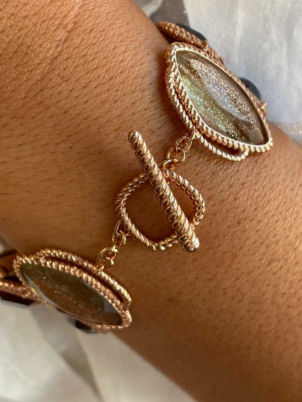 Pulsera HABANERA granates y cuarzo rutilado en plata 1ª ley con baño de oro rosa 18 ktes.