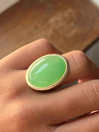 REBECA, anillo de plata con cuarzo verde.