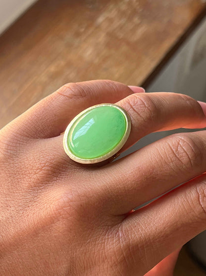 REBECA, anillo de plata con cuarzo verde.