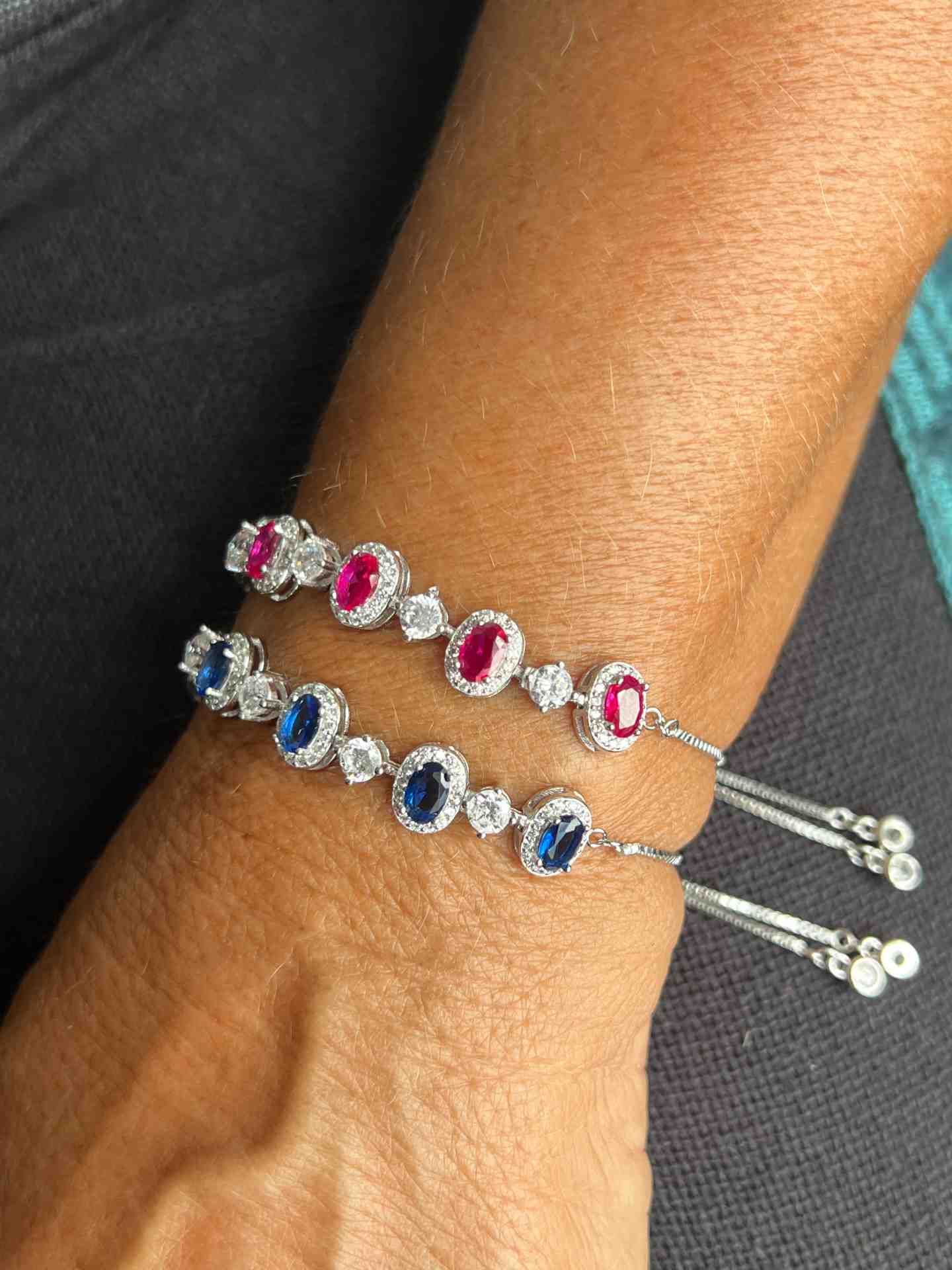 Pulsera VALENTINA en plata de 1º ley ley con circonitas ovaladas