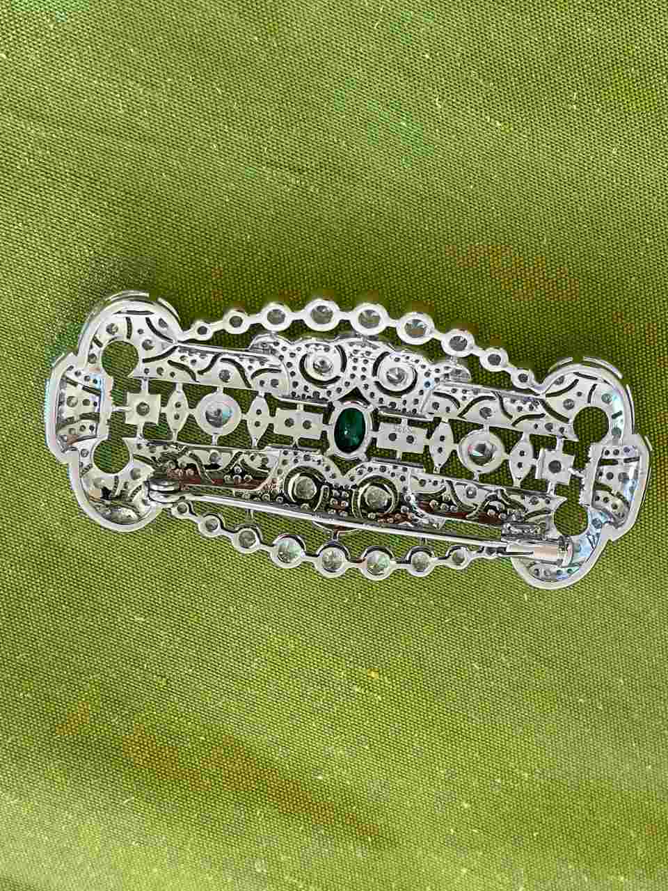 Broche maravilloso LISBOA art decó de plata 925 ml con circonitas esmeraldas