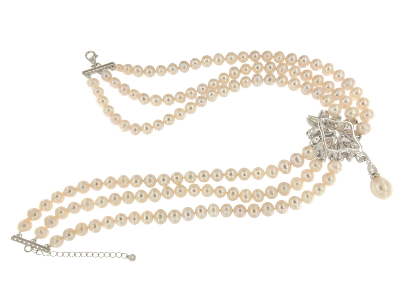 TEODORA choker made of Chinese pearls with a silver center and cubic zirconia.