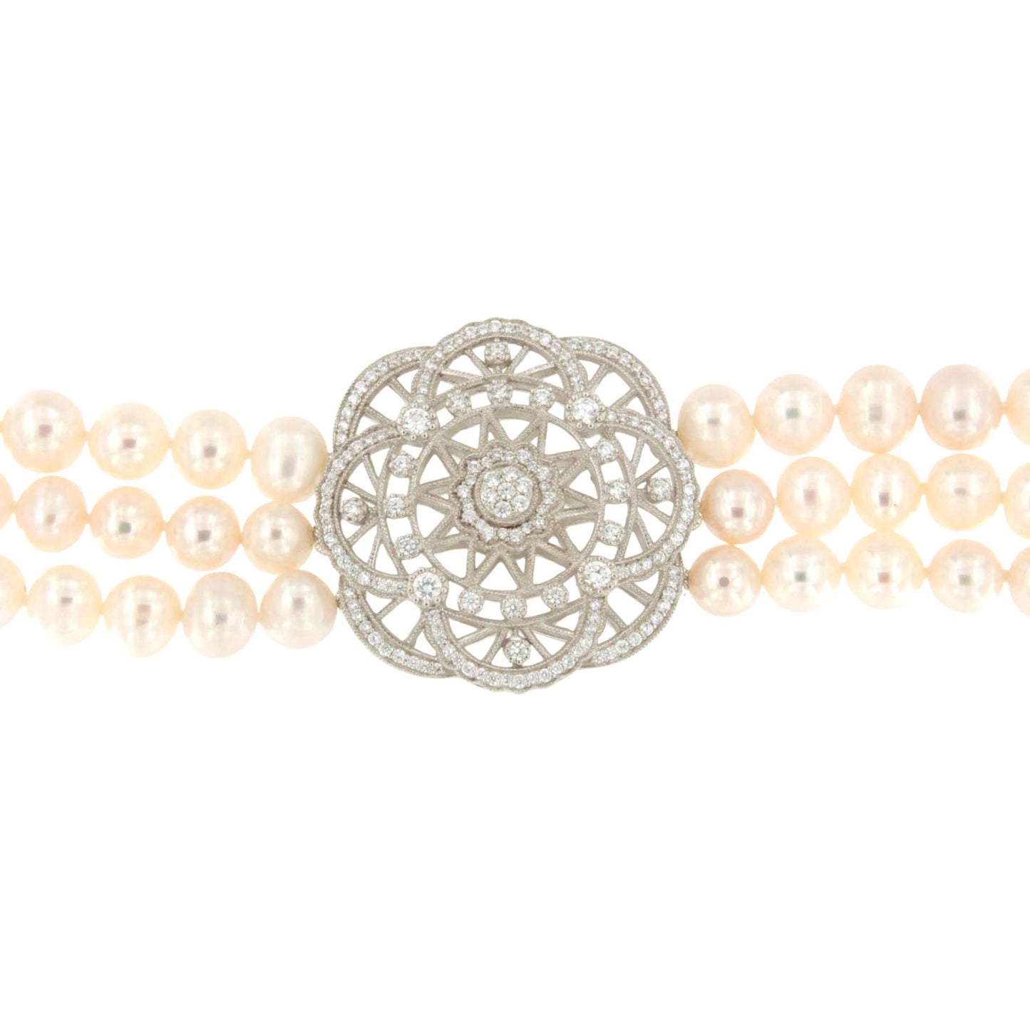 CLAUDIA choker made of Chinese pearls with a silver center and cubic zirconia