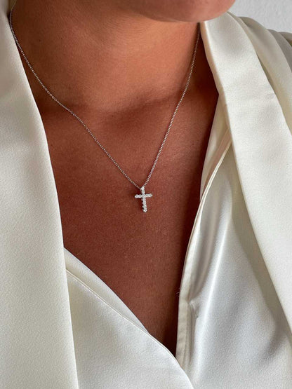 Gargantilla CURAZAO de plata con cruz de circonitas.