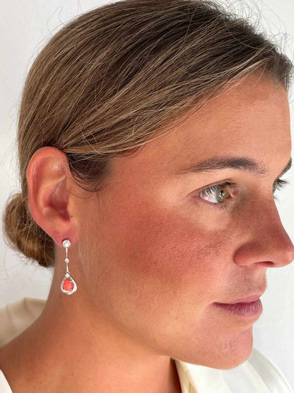 Pendientes TORTUGA largos en cuarzo esmeralda/ polvo de coral