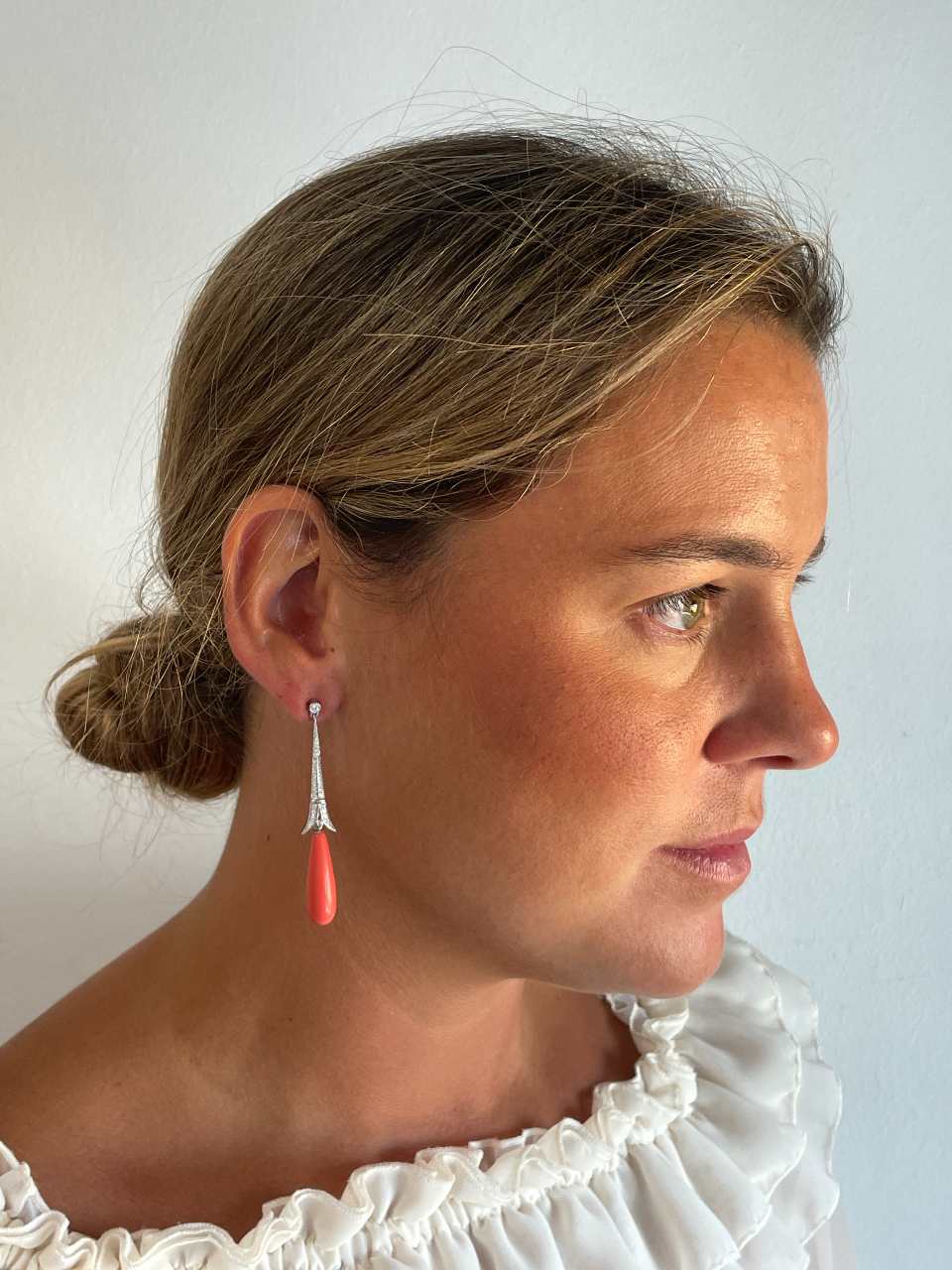 Pendientes CAULKER largos en color esmeralda/ zafiro