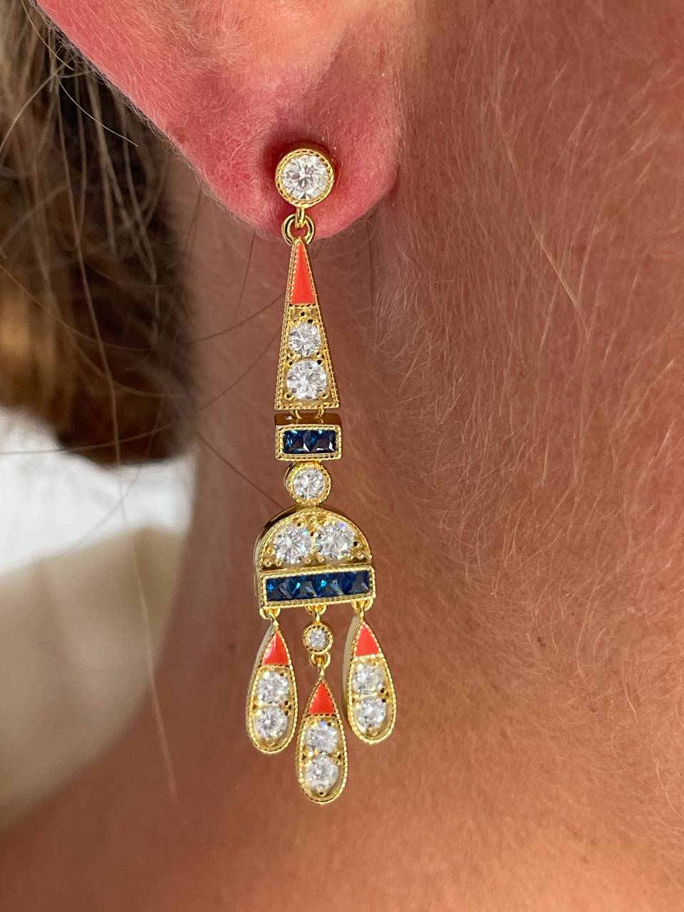 Pendientes CORN art decó, en plata de ley/ baño de oro amarillo 18 ktes