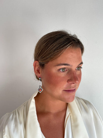 Pendientes CONTOY desmontables, largos en onix y coral