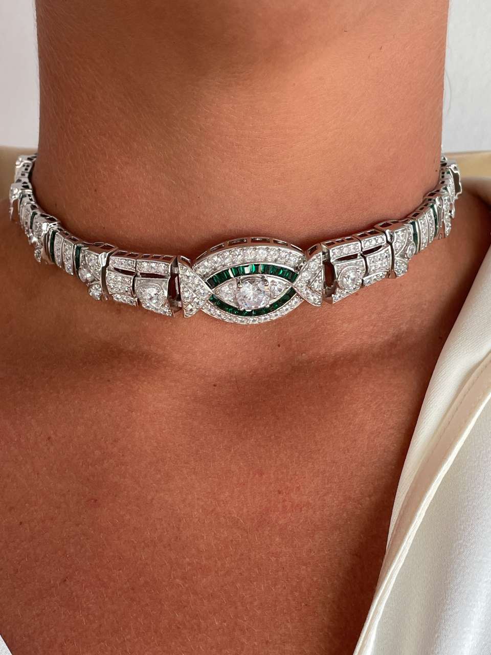Choker PORVENIR en plata de 1º ley con circonitas