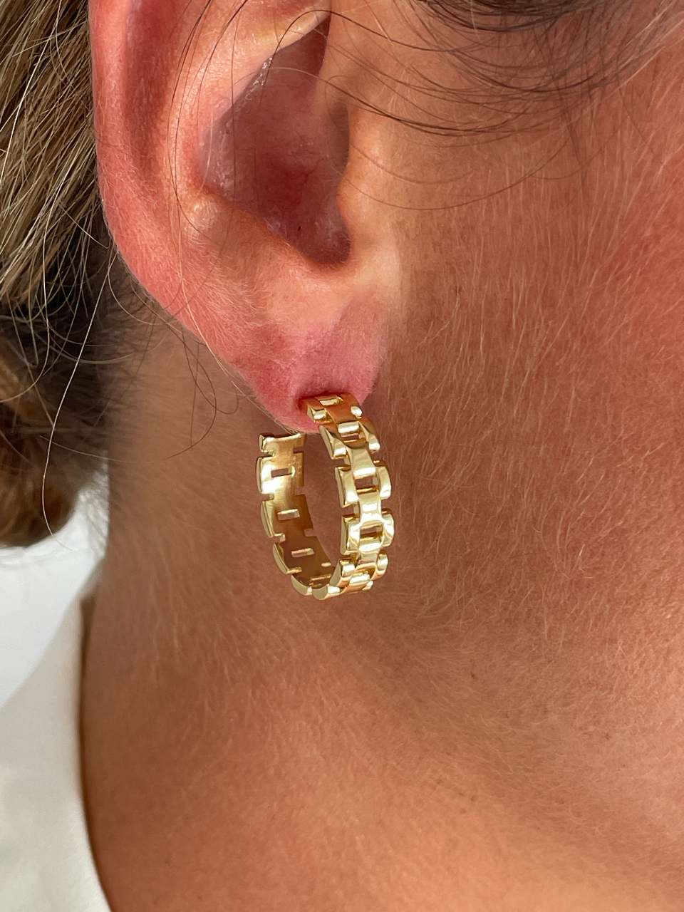 Argollas NASSAN, eslabón panther en plata 1ª ley bañada oro