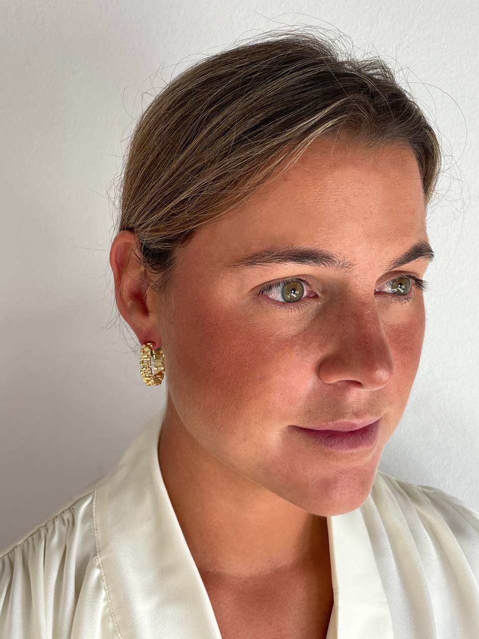 Argollas NASSAN, eslabón panther en plata 1ª ley bañada oro