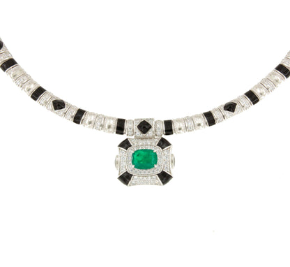 Gargantilla AMELIE en plata de 1º ley con circonitas, cuarzo esmeralda y esmalte