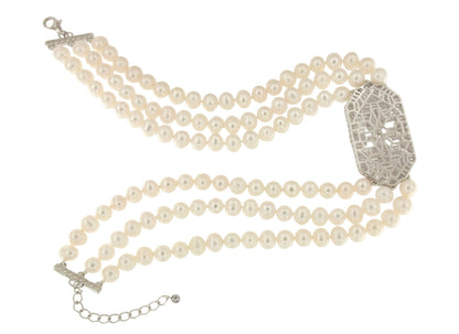 Choker CARLOTA de perlas chinas con centro de plata y circonitas