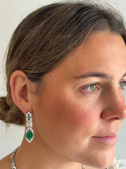 AUREA short earrings in sterling silver with emerald cubic zirconia 