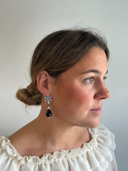 AUREA short earrings in sterling silver with emerald cubic zirconia 