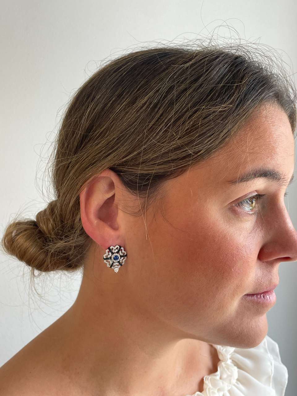 AUREA short earrings in sterling silver with emerald cubic zirconia 