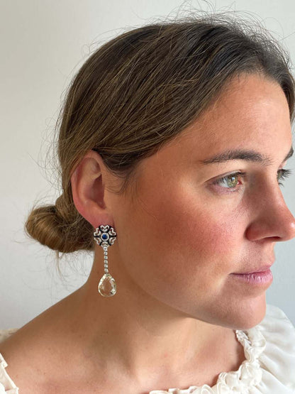 AUREA short earrings in sterling silver with emerald cubic zirconia 