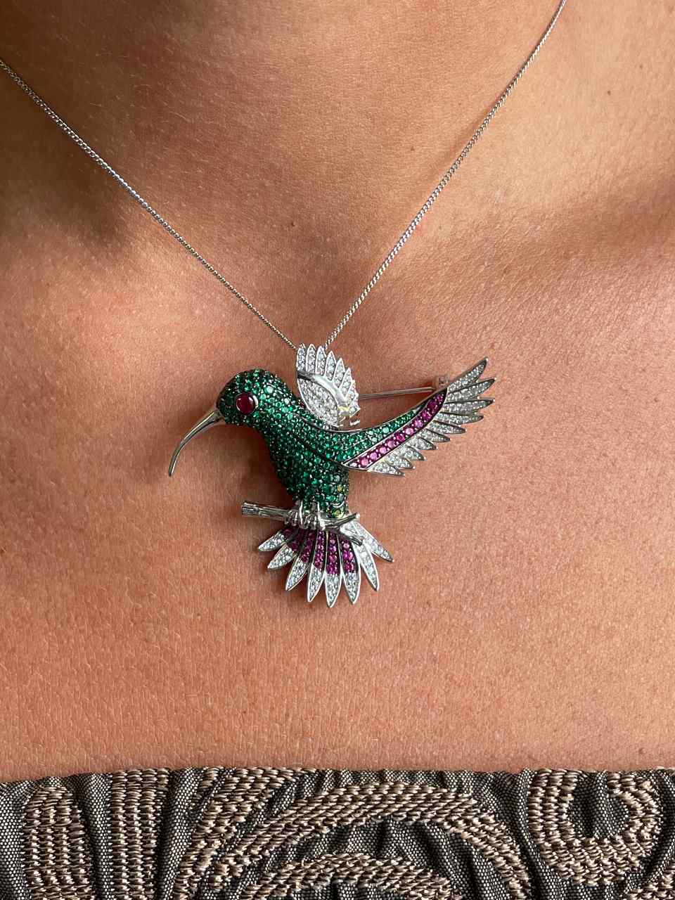Broche COLIBRÍ de plata 925 ml con circonitas