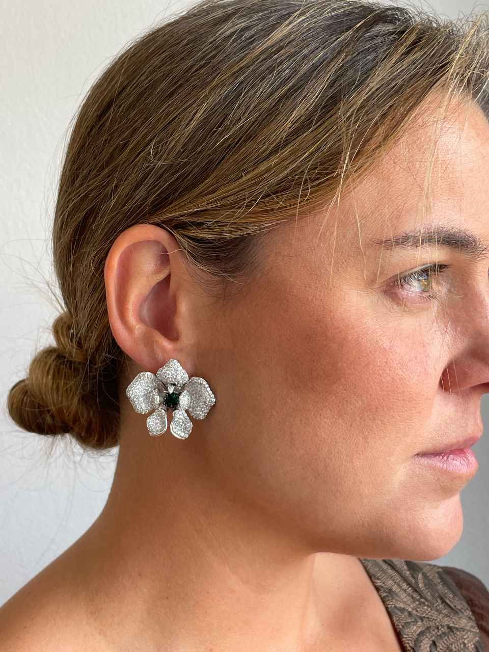 Pendientes flor VESPERIA en plata de ley con circonitas