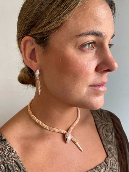 Pendientes serpientes ATELIER en plata de ley con circonitas