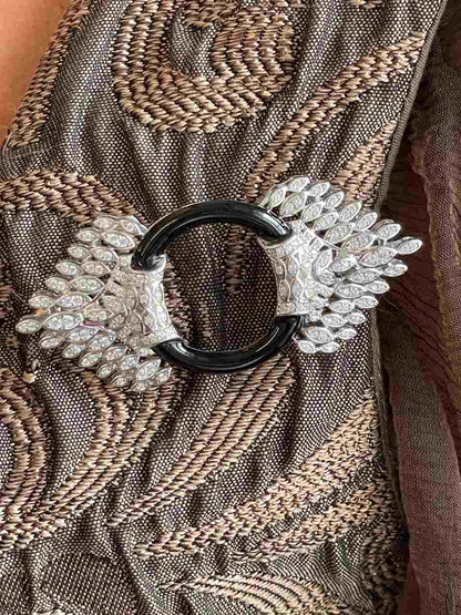 Broche NOCHE plata de 925 ml con circonitas onix