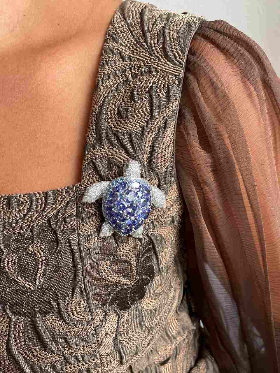 Broche tortuga MARINA de plata 925 ml con circonitas