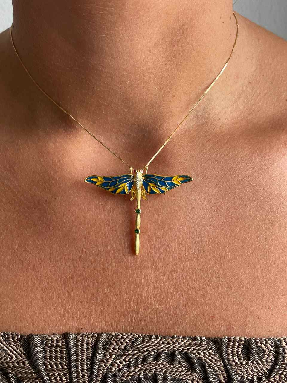 Broche LIBÉLULA plata de 925 ml con baño de oro amarillo 18 ktes y esmalte