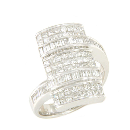 Anillo VALDEPRADO en oro blanco 18 ktes con princesas y baguettes