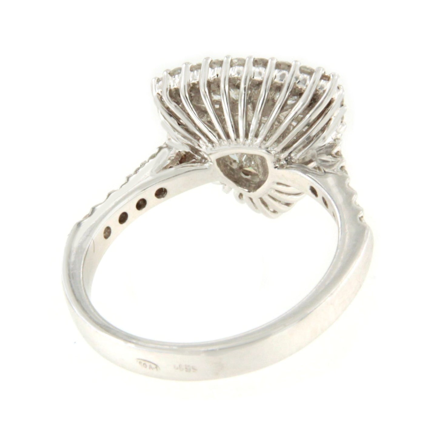 GEORGES ring in 18k white gold with diamonds, princess, maquis and baguettes.