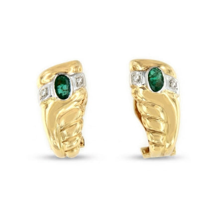 PEUMO short earrings in 18-karat yellow gold and diamonds.