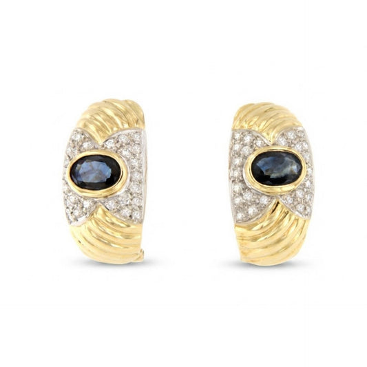 PEUMO short earrings in 18-karat yellow gold and diamonds.