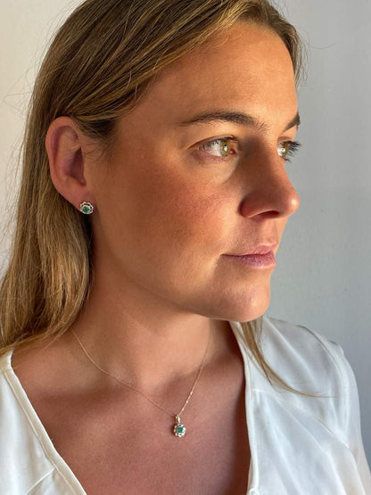 Colgante NAVIRA en oro rosa 14 ktes con brillantes y rubí