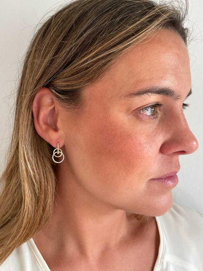 Pendientes KIGALI en oro amarillo y blanco con brillantes en 14 ktes.