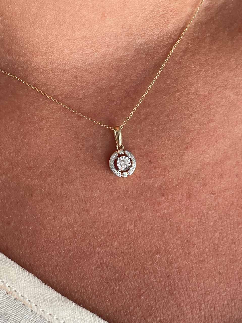 Colgante NIAME centro con brillantes en oro amarillo 14 ktes