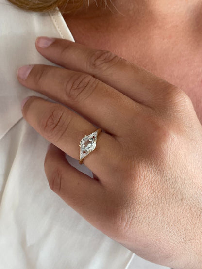Anillo PIA amatista verde y brillantes en oro blanco y amarillo de 14 ktes
