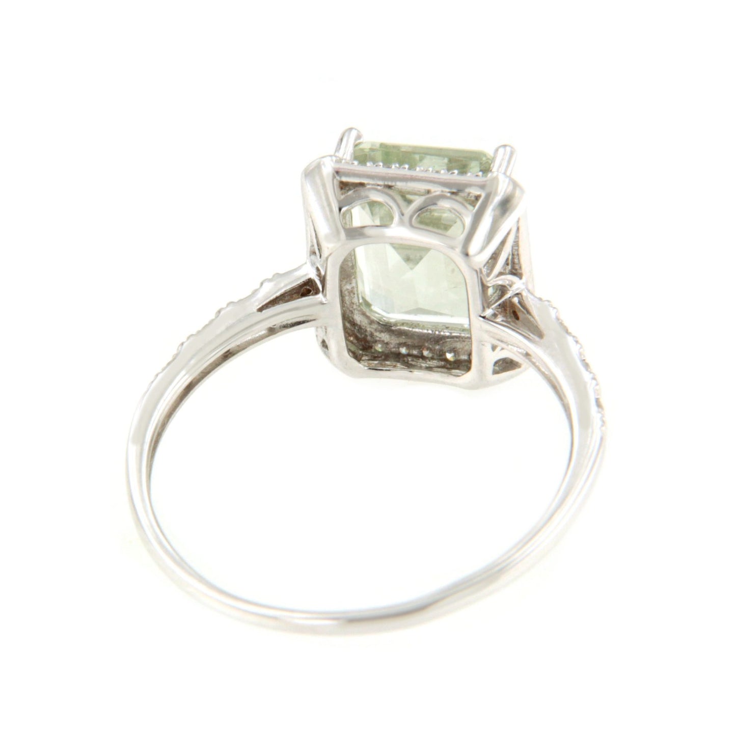 Anillo PLANDO con amatista verde y brillantes en oro blanco de 14 ktes