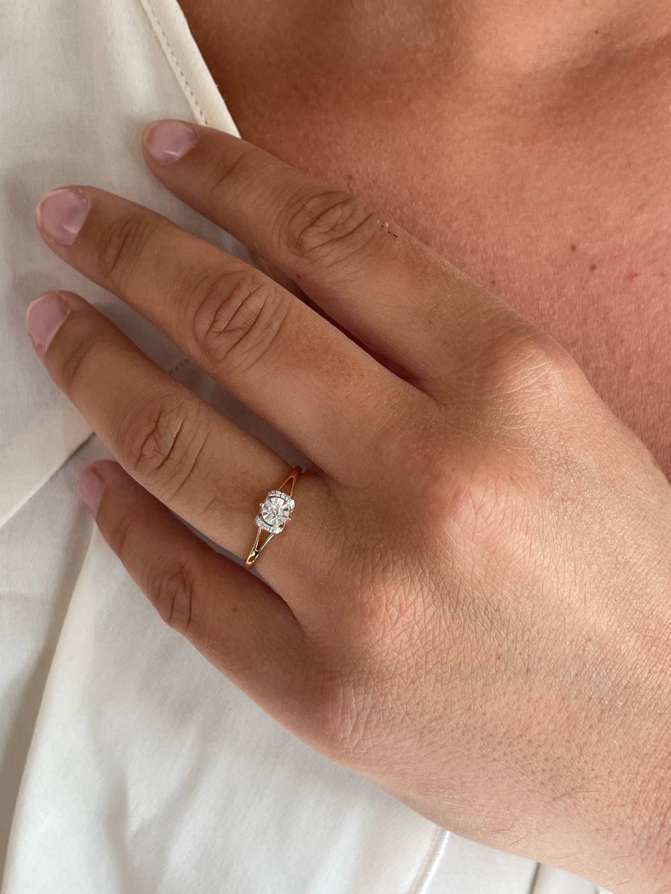 Anillo FOLDE con brillantes en oro rosa y blanco de 14 ktes.