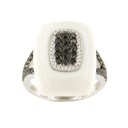Anillo REINOSA ágata blanca con brillantes en oro blanco 18 kilates