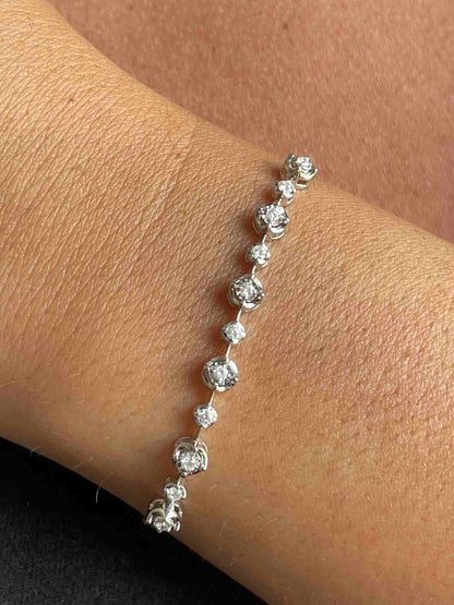 Pulsera VERSALLES de oro blanco de 18 ktes con diamates talla brillantes